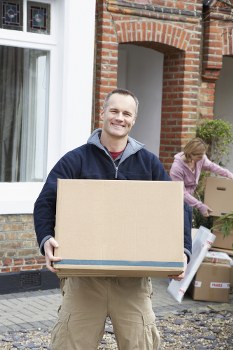Short-term storage unit in Mordenpark for temporary household and business items